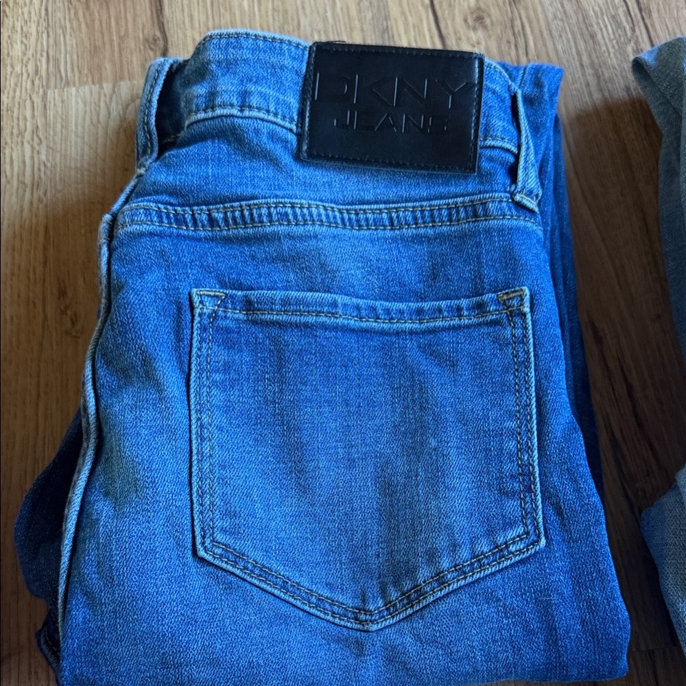 DKNY Women's Blue Denim Jeans